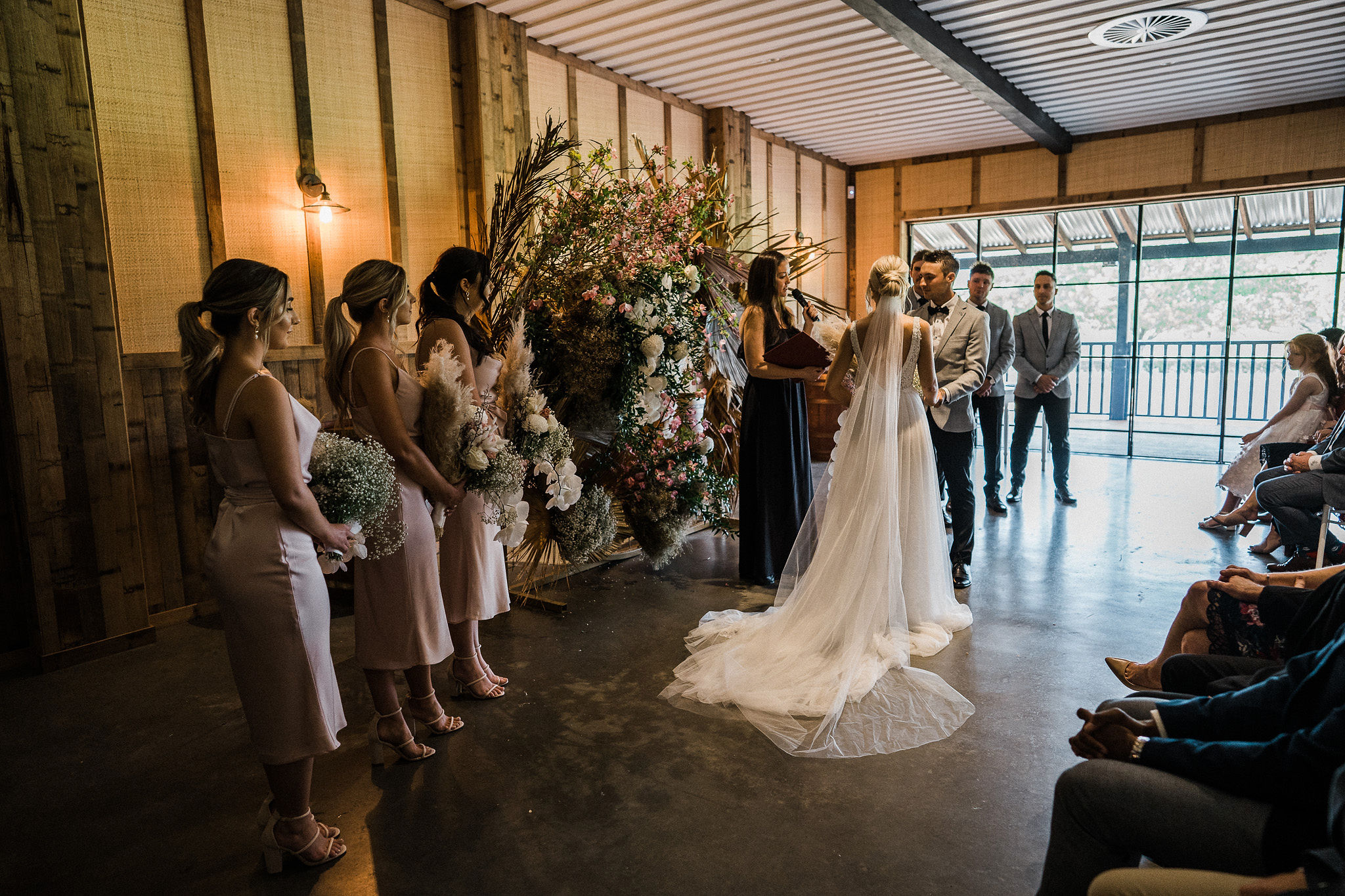 the gallery Shannon Fleming Civil Celebrant